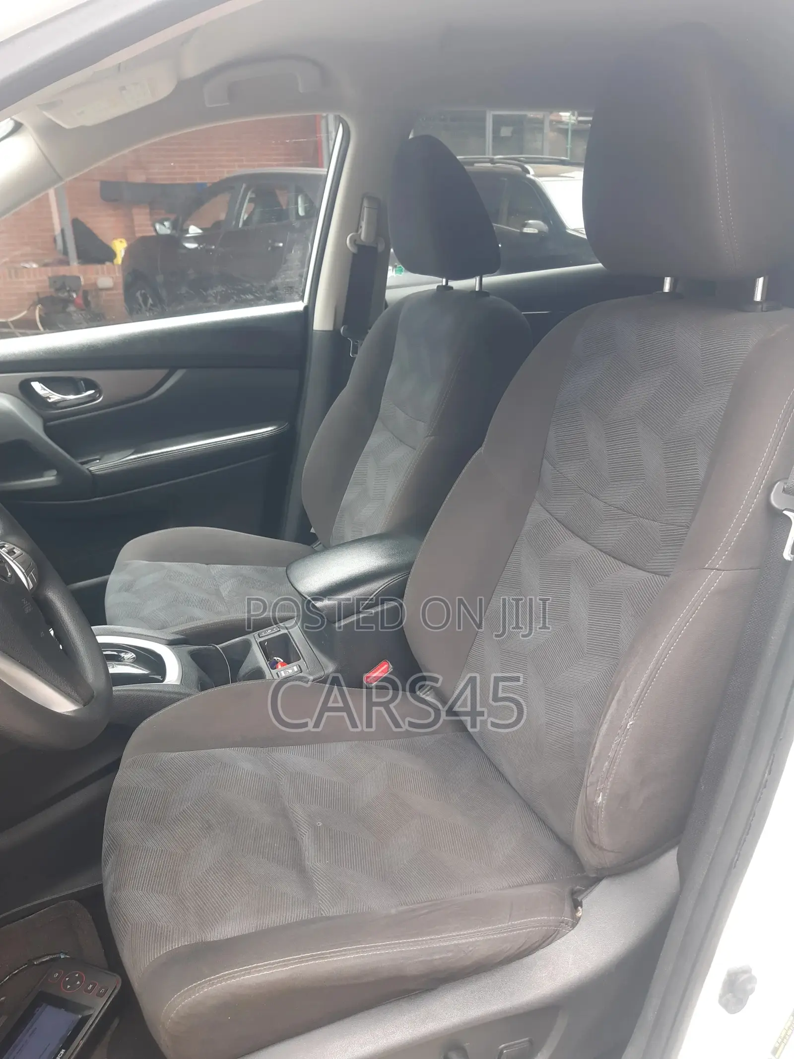 Nissan Rogue 2016 White
