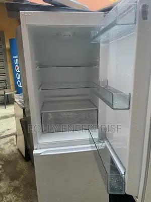 Servis Freestanding Double-Door Combi Fridge/Freezer