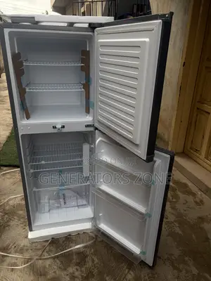 Skyrun 195L Double Door Refrigerator With Separate Freezer
