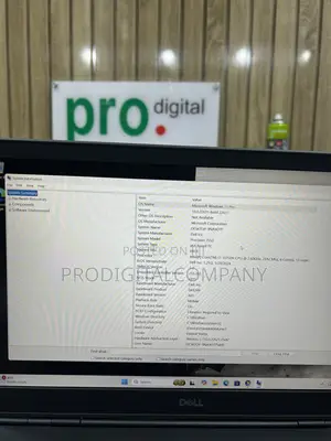 Laptop Dell Precision 15 7550 16GB Intel Core i7 SSD 512GB