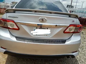 Toyota Corolla 2013 Silver