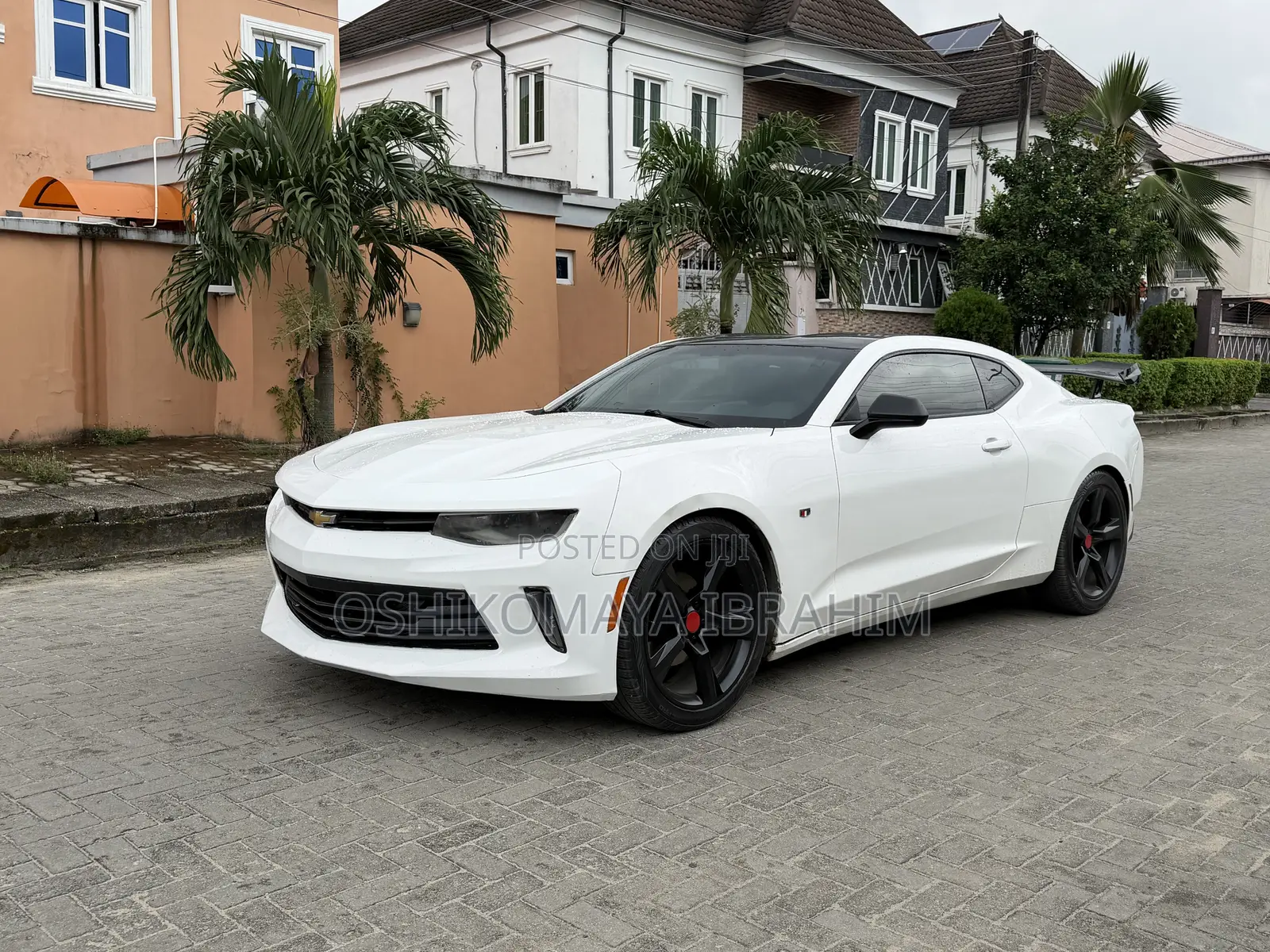 Chevrolet Camaro 2018 White
