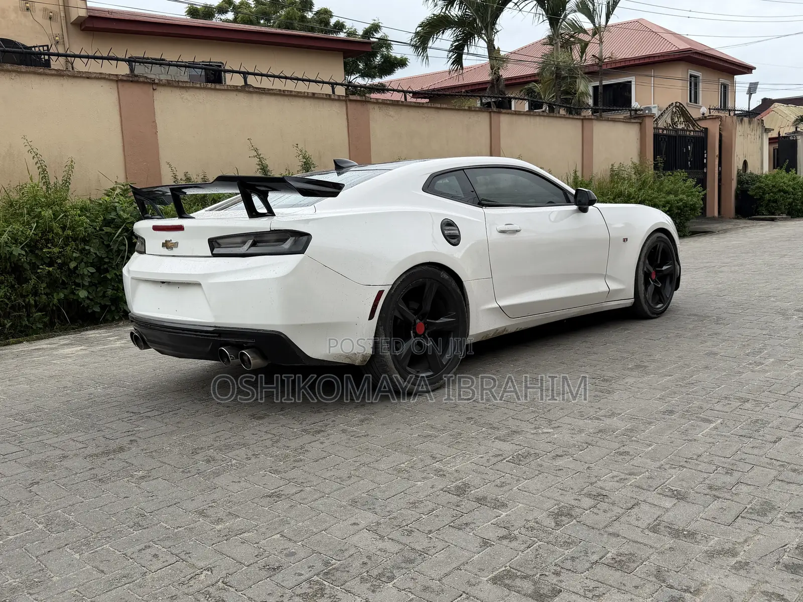Chevrolet Camaro 2018 White