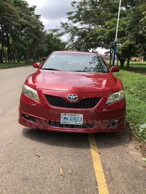 Toyota Camry SE 4dr Sedan (2.4L 4cyl 5A) 2009 Red