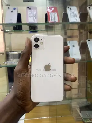 Apple iPhone 11 64 GB White