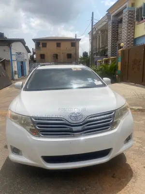 Toyota Venza 2011 White