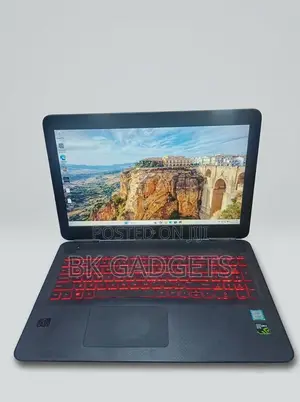 Laptop HP Omen 15 8GB Intel Core i5 HDD+SSD 1T