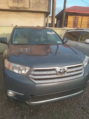 Toyota TownAce 2011 Grey