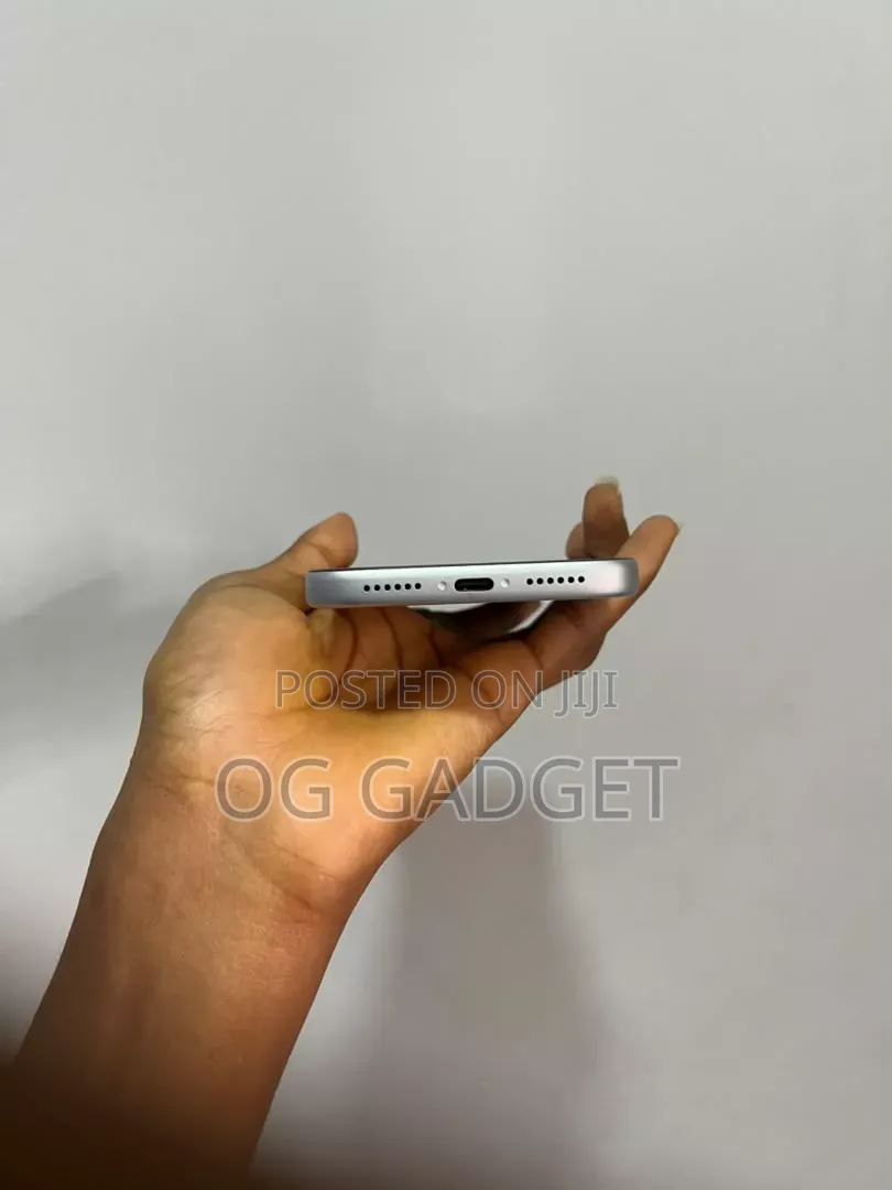 New Mobile Phone 1 TB White