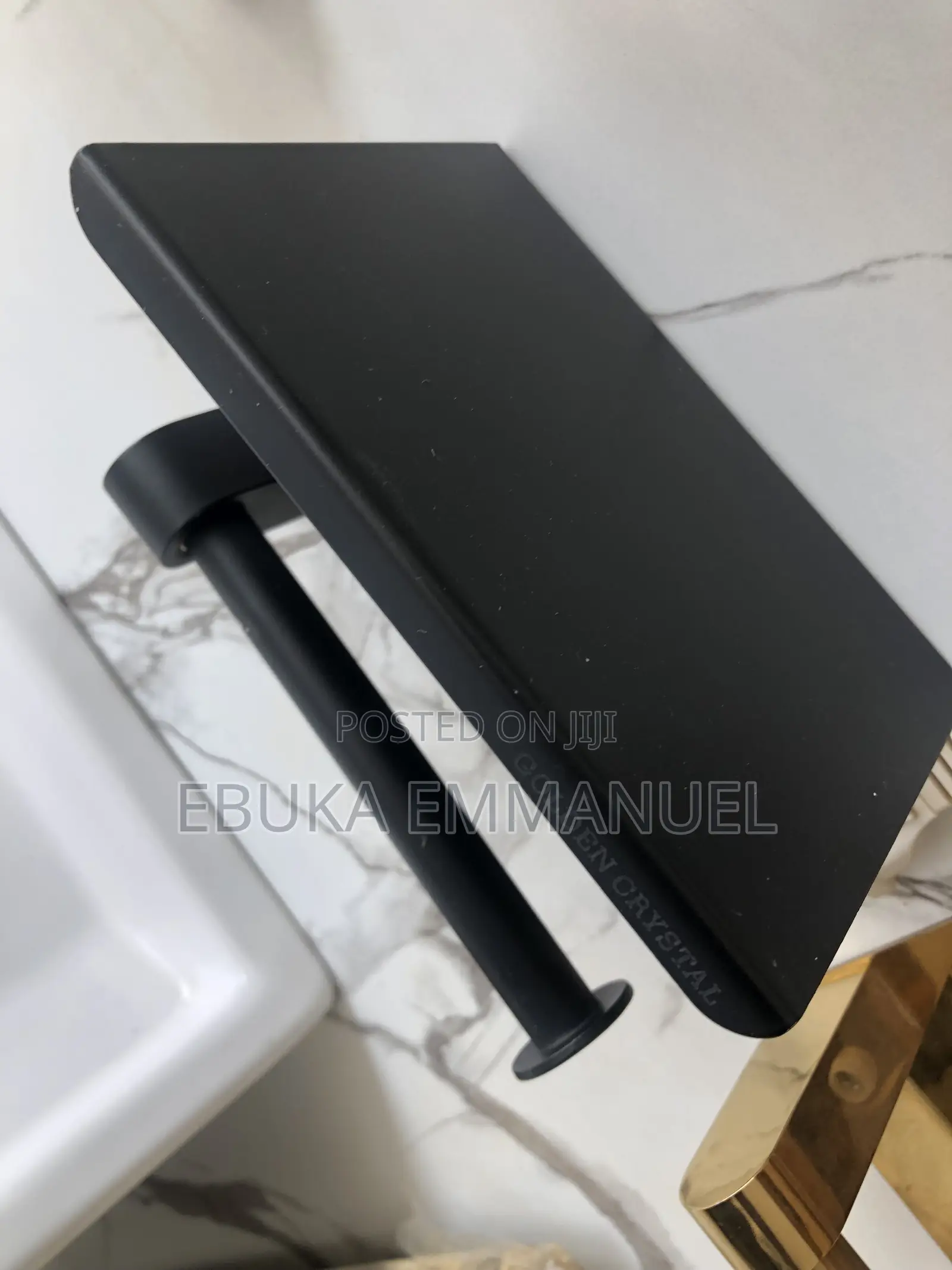 Tissue Holder