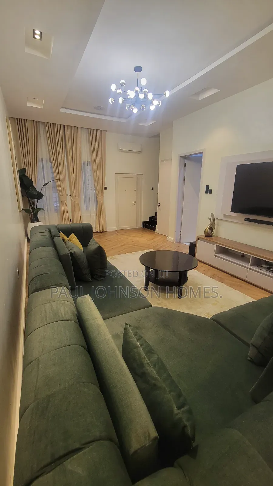 Lovely 3 Bedroom Duplex Available