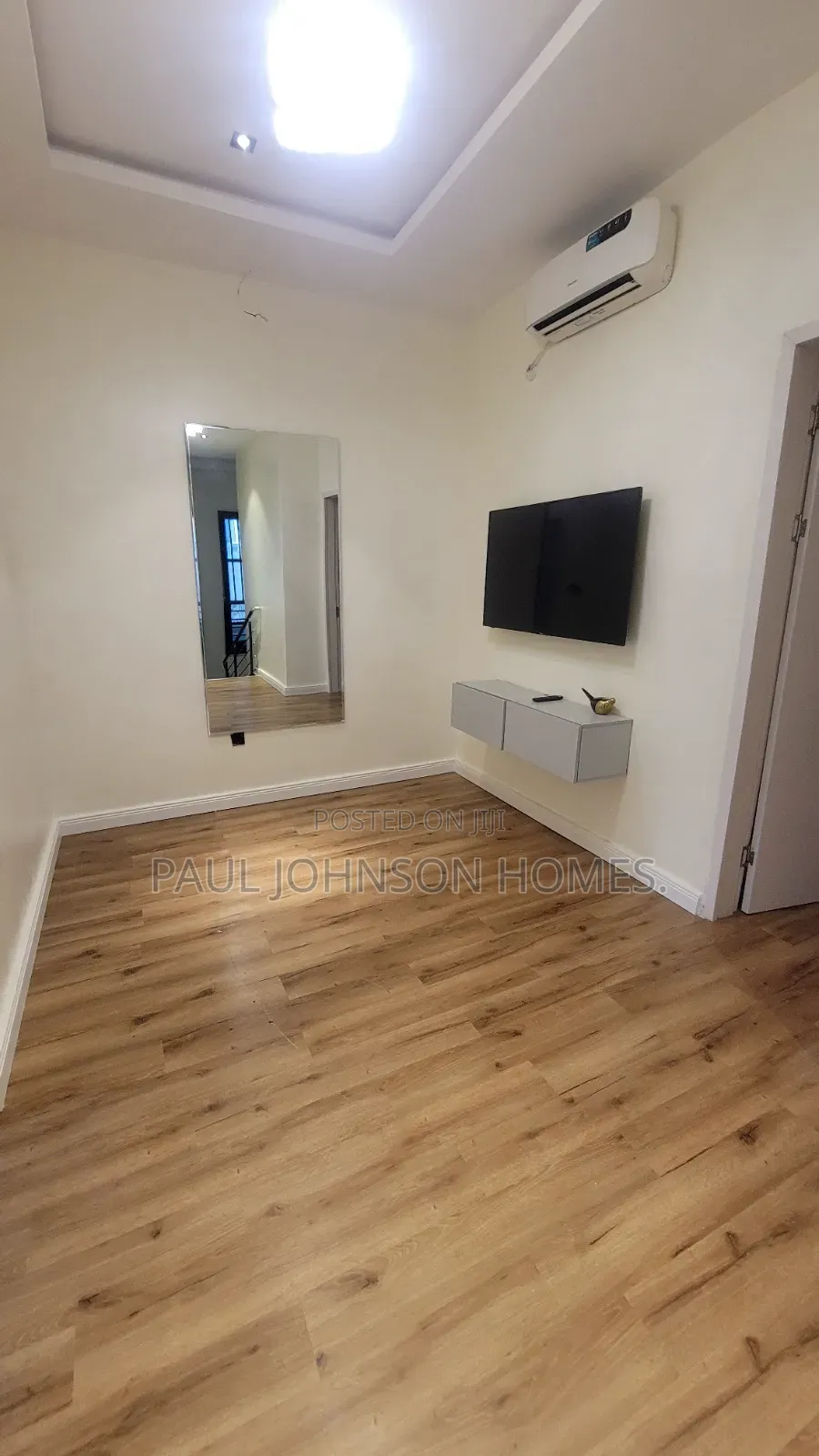 Lovely 3 Bedroom Duplex Available