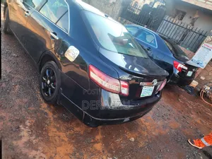 Toyota Camry LE 4dr Sedan (2.5L 4cyl 6AM) 2010 Black