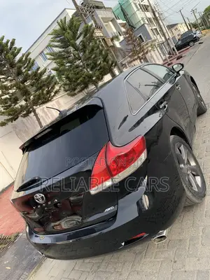 Toyota Venza 2011 Black