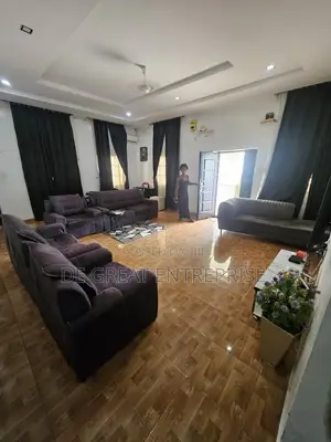 3bdrm Bungalow in Private, Gaduwa for rent