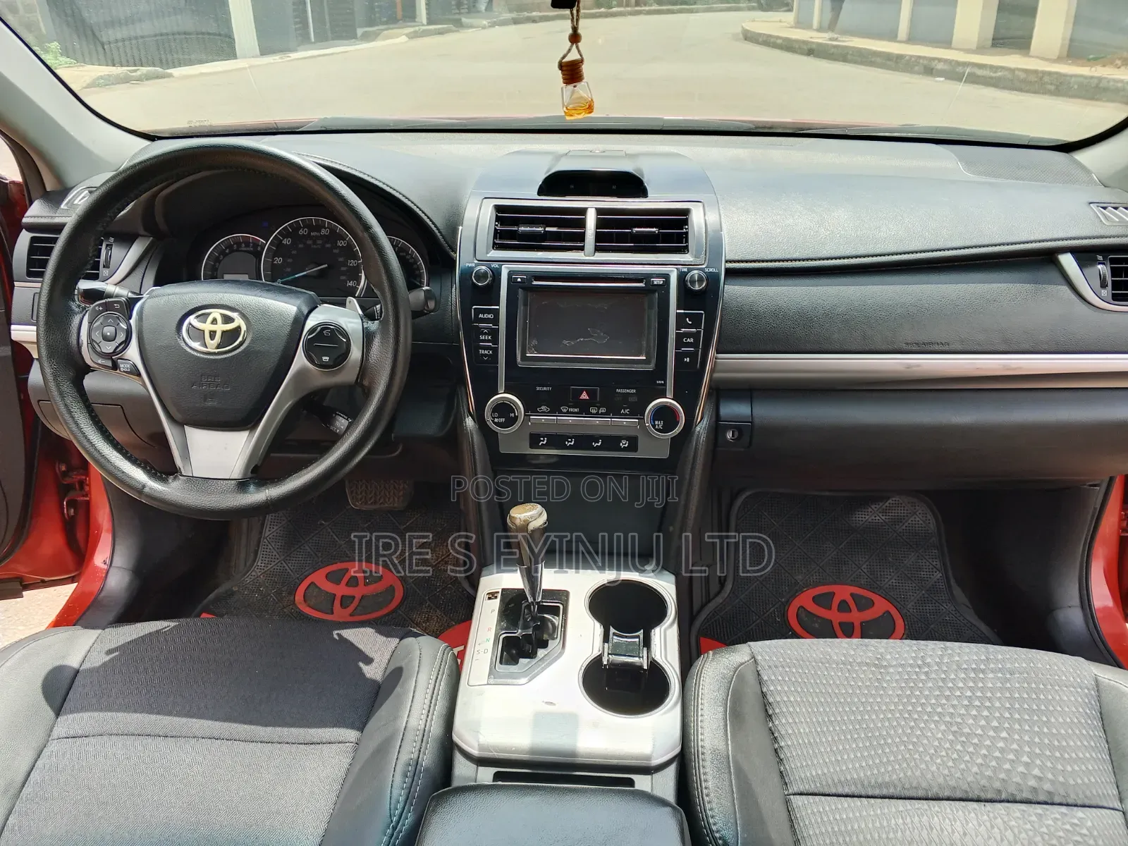 Toyota Camry 2013 Orange