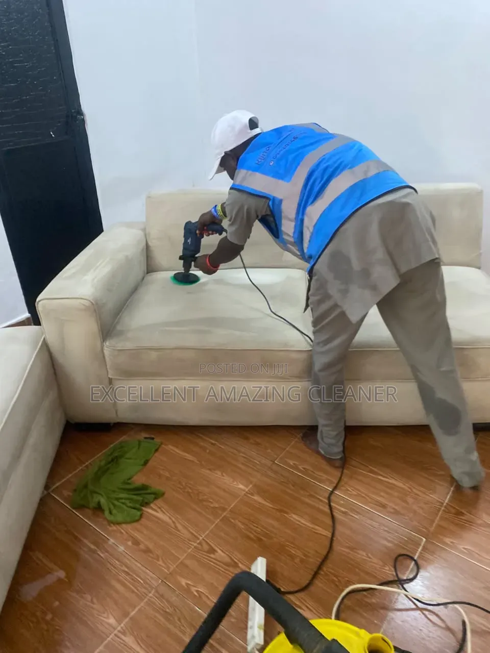 Carpet Rug/ Sofa Cleaning Service