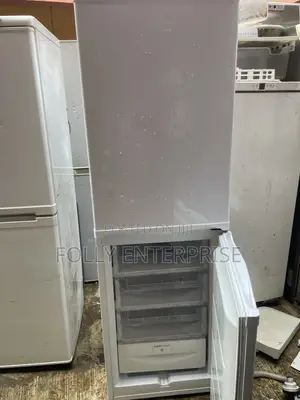 Hotpoint Freestanding Bottom-Freezer Fridge Freezer