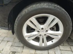 Mercedes-Benz M Class 2013 Black