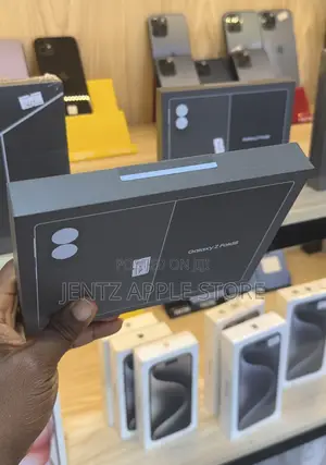 New Samsung Galaxy Z Fold8 256 GB Purple