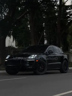 Porsche Macan GTS 2017 Black