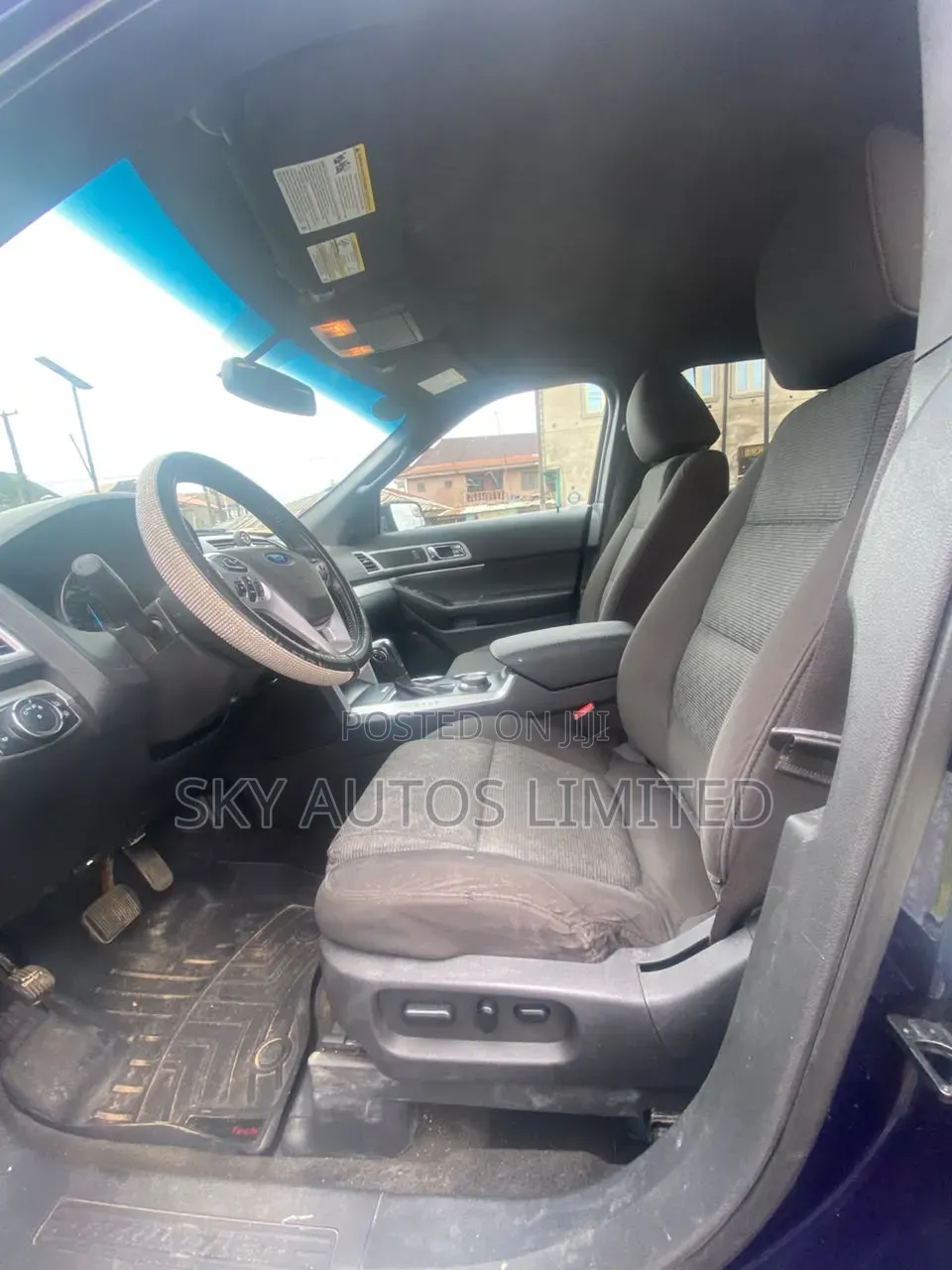 Ford Explorer 2011 Blue
