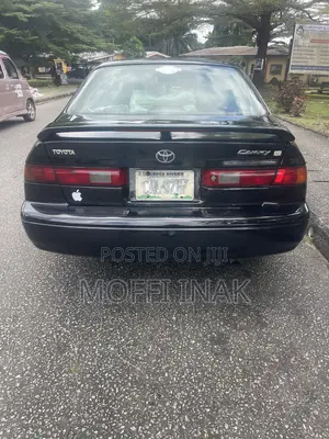 Toyota Camry LE 4dr Sedan (2.2L 4cyl 4A) 2000 Black