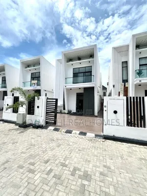 5bdrm Duplex in Ikota for sale