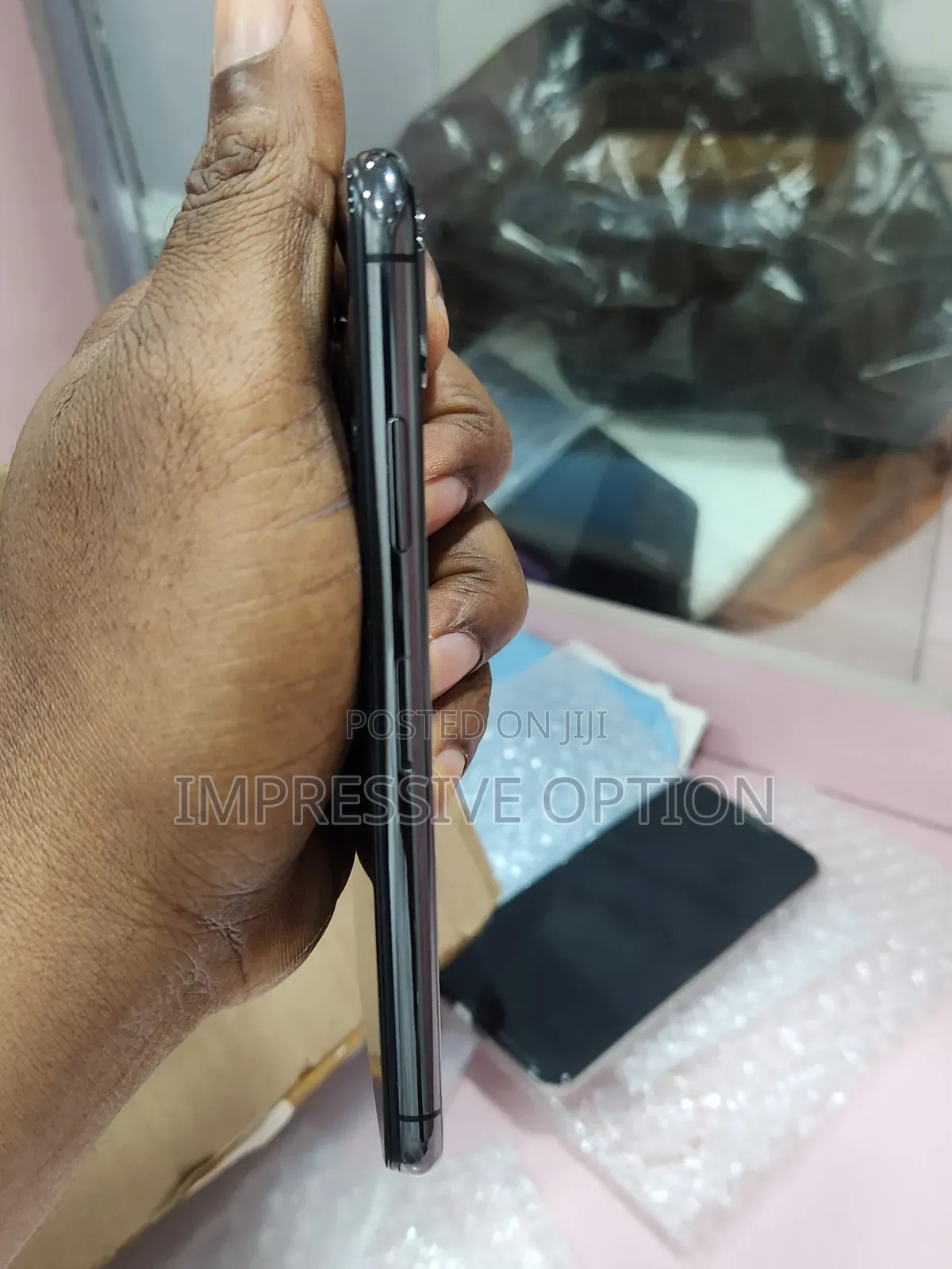 Apple iPhone X 64 GB Black