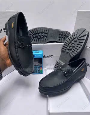 Timberland Lug-Sole Leather Slip-on Loafers