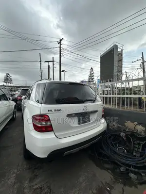 Mercedes-Benz M Class 2008 White