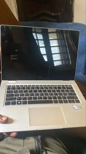 Laptop HP EliteBook x360 1030 G2 8GB Intel Core i5 SSD 256GB