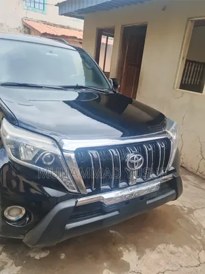 Toyota Land Cruiser 2016 Black