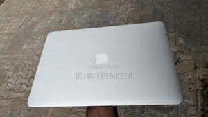 Laptop Apple MacBook Air 2015 8GB Intel Core i5 SSD 256GB