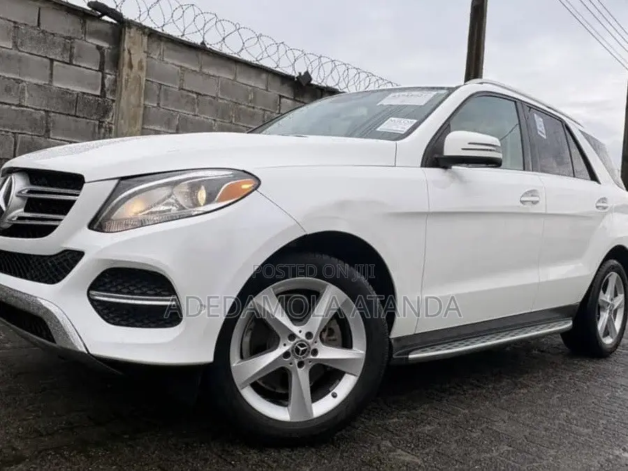 Mercedes-Benz GLE-Class 2018 White