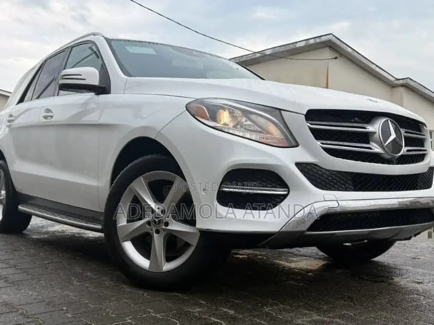 Mercedes-Benz GLE-Class 2018 White