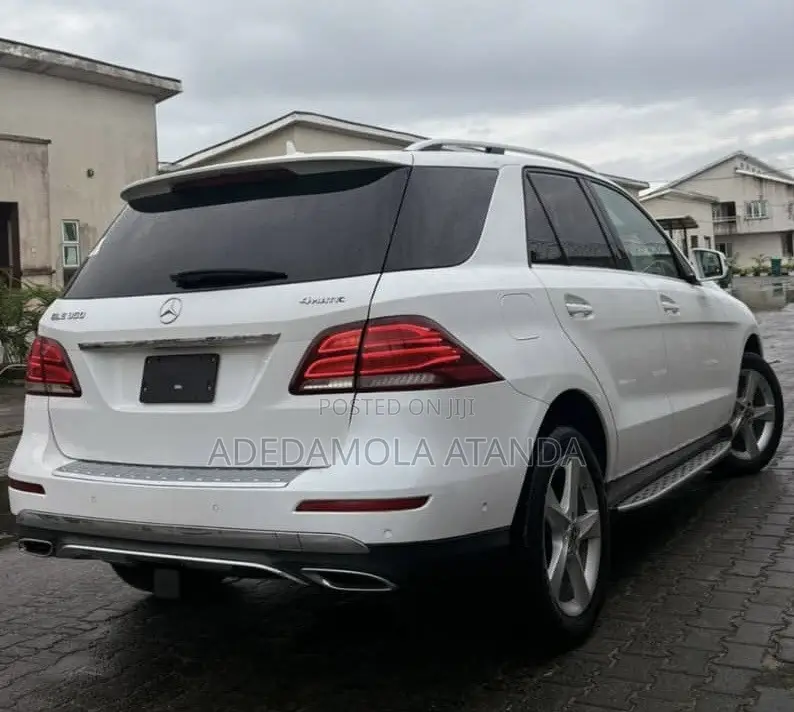Mercedes-Benz GLE-Class 2018 White