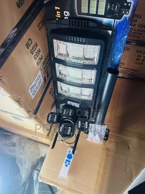 Soler Street Lights With Cameras