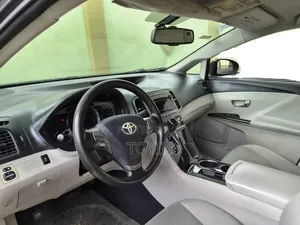 Toyota Venza 2010 Gray