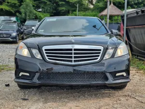 Mercedes-Benz E350 2013 Black
