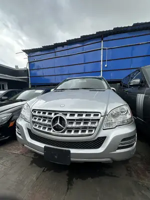 Mercedes-Benz M Class ML 350 4Matic 2011 Silver