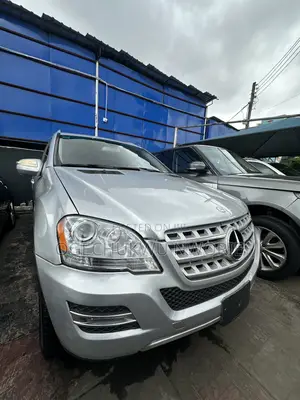Mercedes-Benz M Class ML 350 4Matic 2011 Silver
