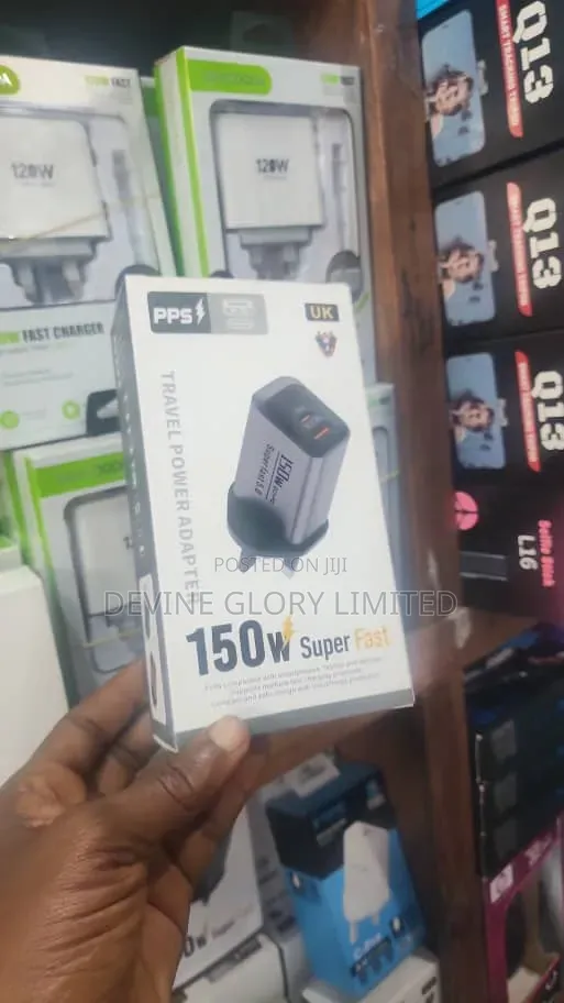 150W PPS Super Fast Charger Dual USB-C USB-A UK Plug