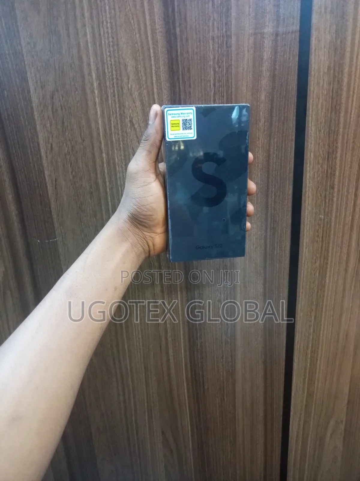 New Samsung Galaxy S22 5G 256 GB Black