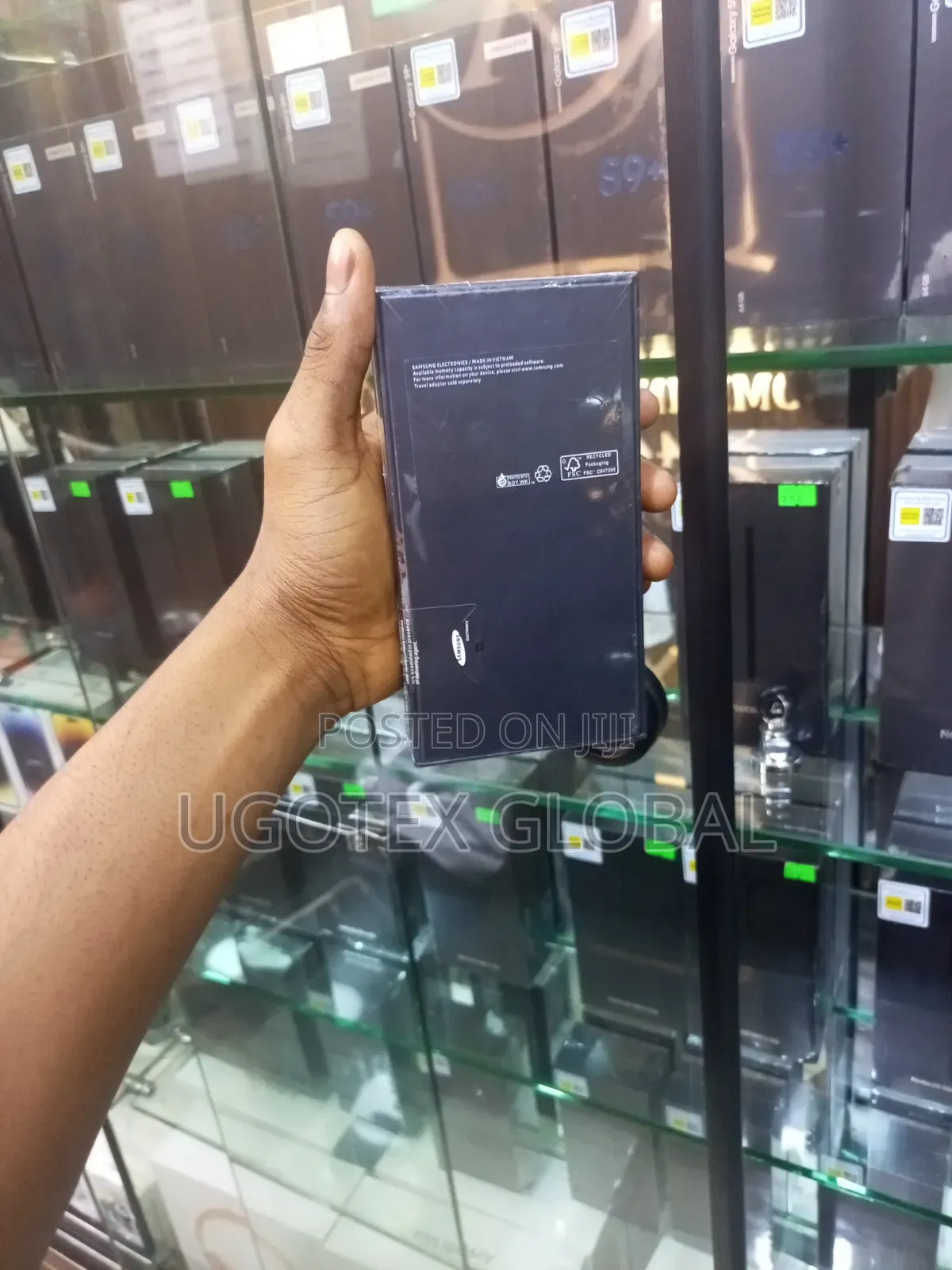 New Samsung Galaxy S22 5G 256 GB Black