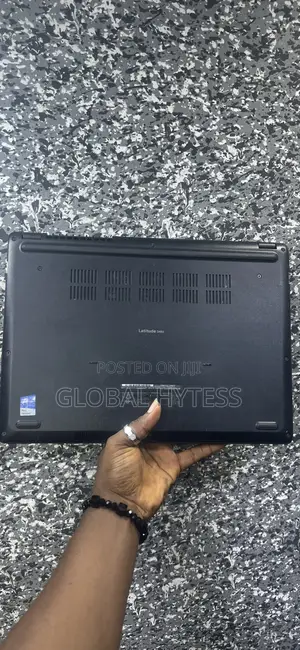 Laptop Dell Latitude 3480 8GB Intel Core i5 SSD 128GB