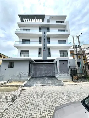 2bdrm Apartment in Lekki Phase 1 for sale