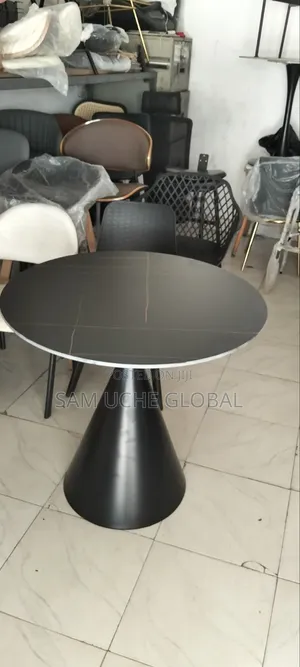 Dining Table/ Restaurant Table