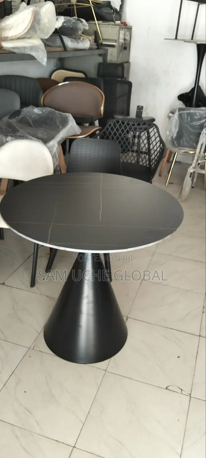 Dining Table/ Restaurant Table