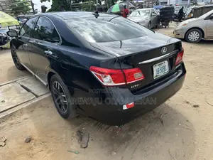 Lexus ES 350 2011 Black